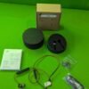 Auriculares inalámbricos Sennheiser Momentum con accesorios incluidos.