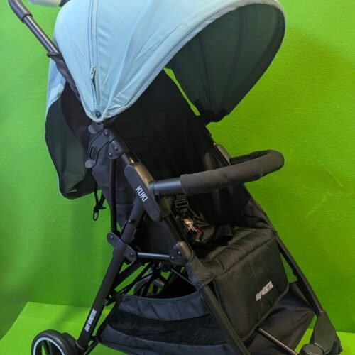 Silla de Paseo Kuki Baby Monsters con capota CHICCO