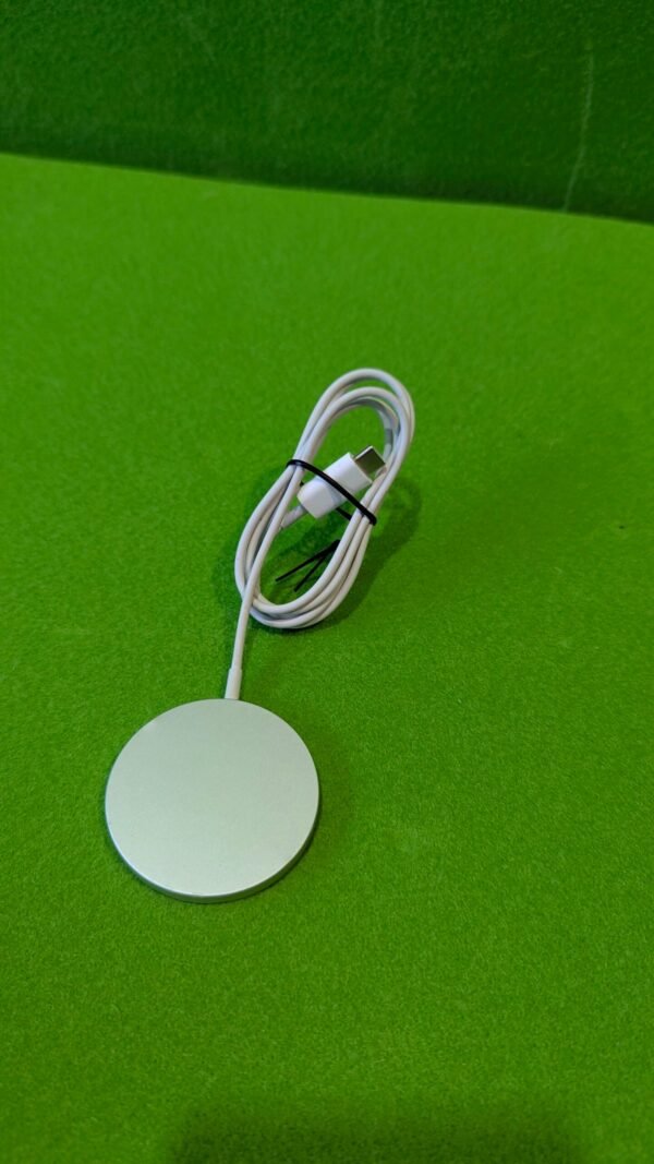 PXL_20250727_172410044-scaled-1.jpg Apple Cargador MagSafe inalambrico para iPhone 12
