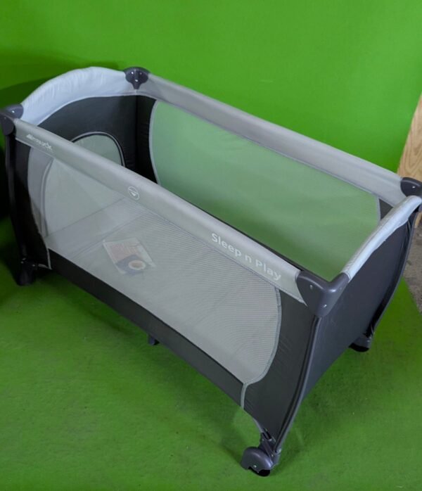 Hauck Cuna de Viaje Sleep N Play Go Plus