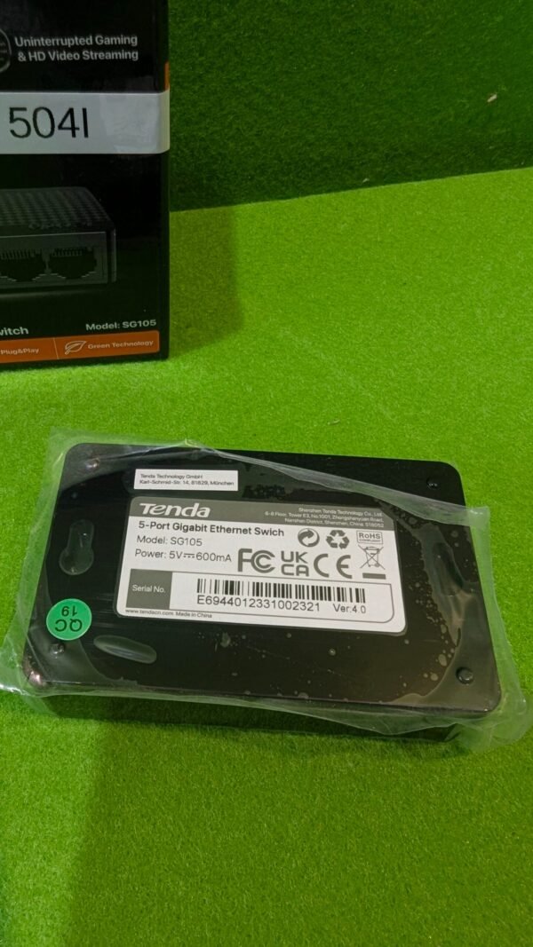 Switch Ethernet Gigabit Tenda modelo SG105