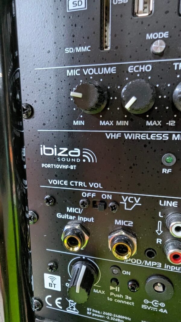 Ibiza PORT10VHF-BT Altavoz portátil 10"/500W MAX