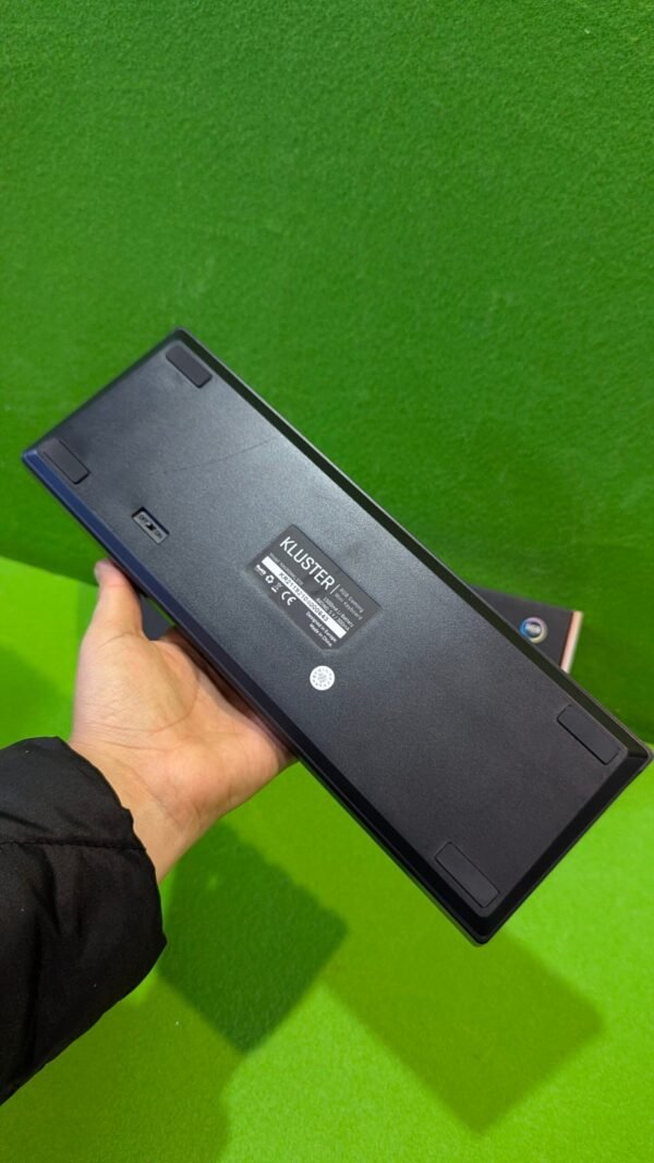 PXL_20250928_113712533.MP_-scaled-1.jpg Teclado Gaming mecánico RGB, Bluetooth 5.0 y USB