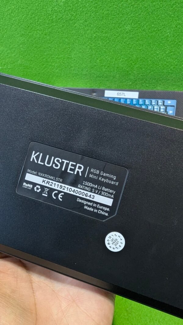 PXL_20250928_113715258.MP_-scaled-1.jpg Teclado Gaming mecánico RGB, Bluetooth 5.0 y USB