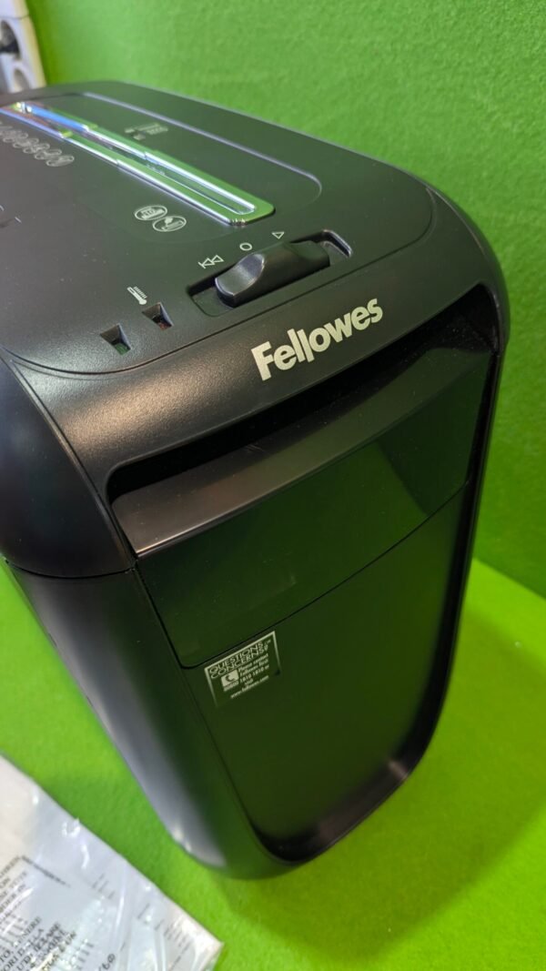 Fellowes 60Cs Trituradora de papel hasta 10 hojas
