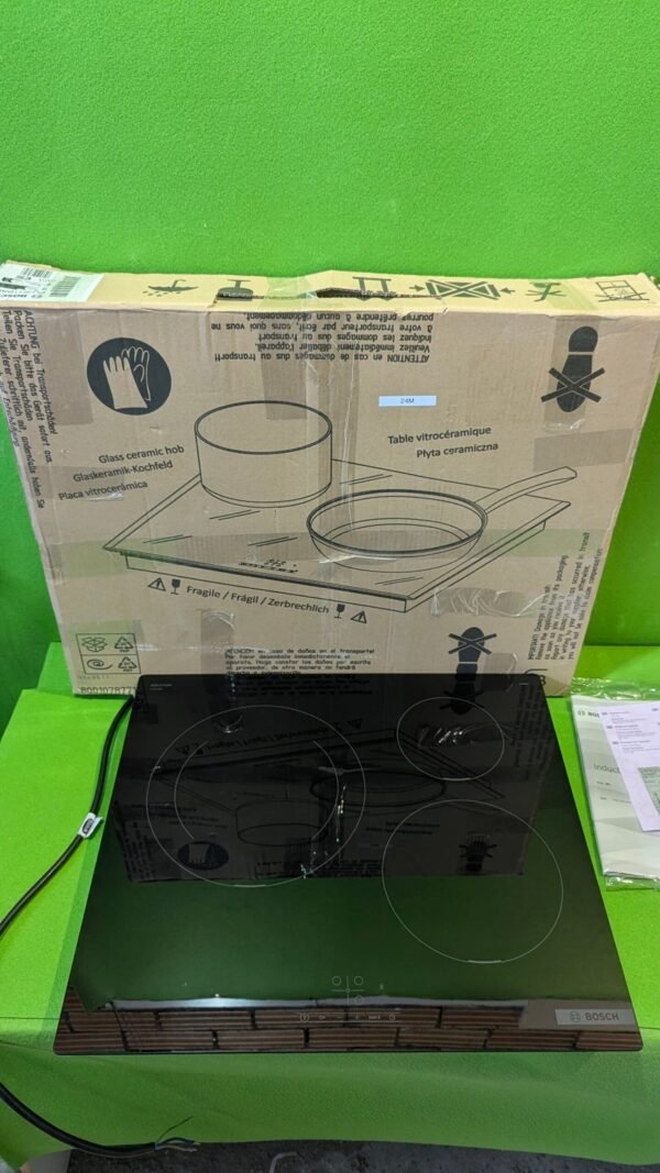 Bosch PUJ611BB5E, Serie 4, Placa de inducción, 3 fuegos, 60 cm, Negro, Sin marco