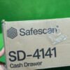 Caja registradora Safescan SD-4141 en caja de cartón.