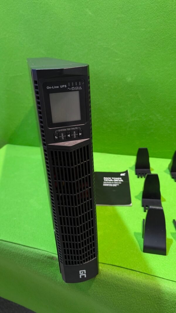 Fuente de alimentación UPS YDC9103S-RT montada en bastidor 3KVA/2700W