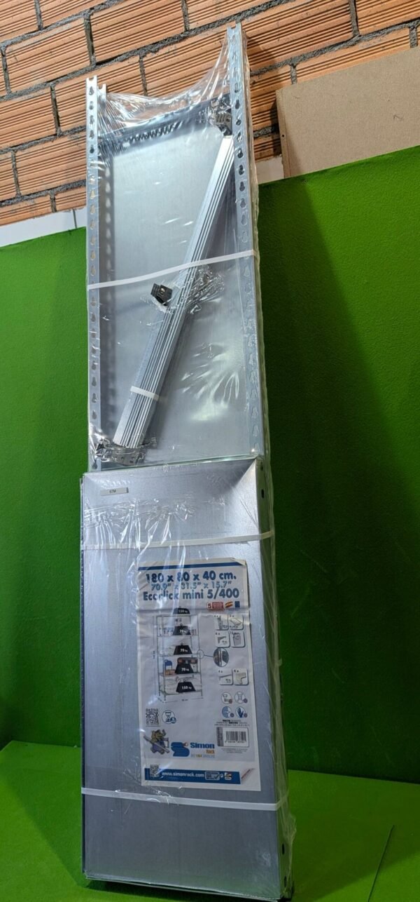 PXL_20251110_111502017-scaled-1.jpg Estantería metálica embalada de 180x80x40 cm