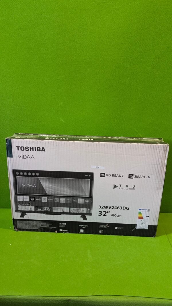 Caja de televisor Toshiba Smart TV 32 pulgadas.