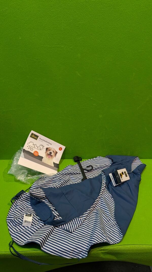 PXL_20251116_135521995.MP_-scaled-1.jpg HUNTER Chubasquero Milford para Perro 80 con Defecto