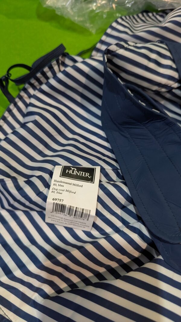PXL_20251116_135540768.MP_-scaled-1.jpg HUNTER Chubasquero Milford para Perro 80 con Defecto