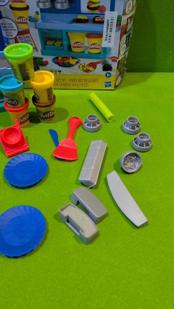 Play-Doh Kitchen Creations - Restaurante Divertido