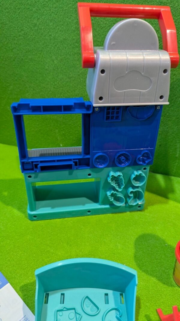 Play-Doh Kitchen Creations - Restaurante Divertido