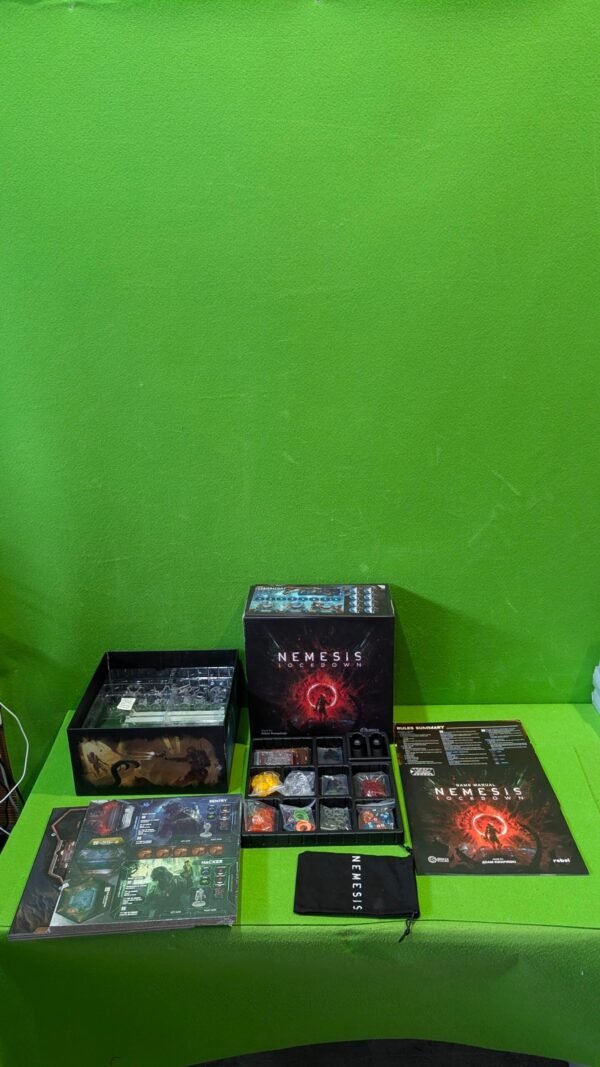 PXL_20251118_122436407-scaled-1.jpg Awaken Realms Nemesis: Lockdown