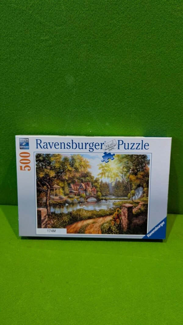 Caja de puzzle Ravensburger 500 piezas paisajístico.