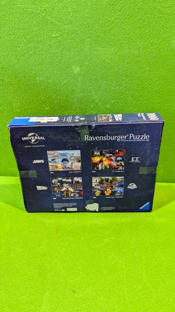 Caja de puzzle Ravensburger 1000 piezas, colección Universal.