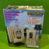 Caja del juego de mesa Kubb de madera.