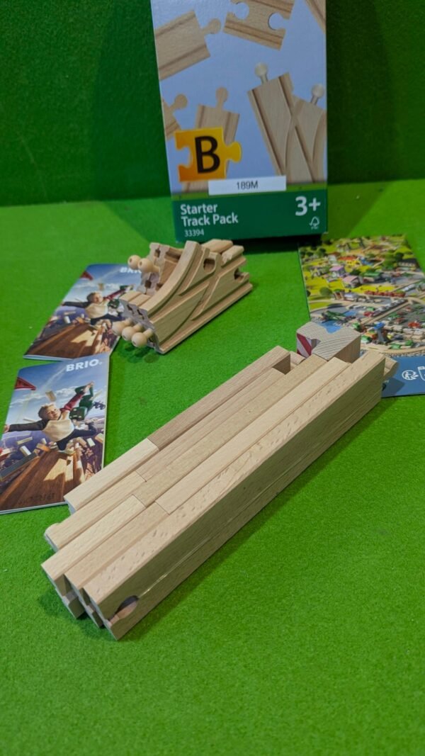 PXL_20251120_120338416-scaled-1.jpg Set de inicio Brio, piezas de madera