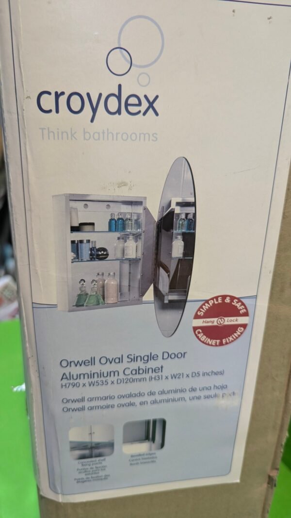 Armario ovalado de aluminio para baño.