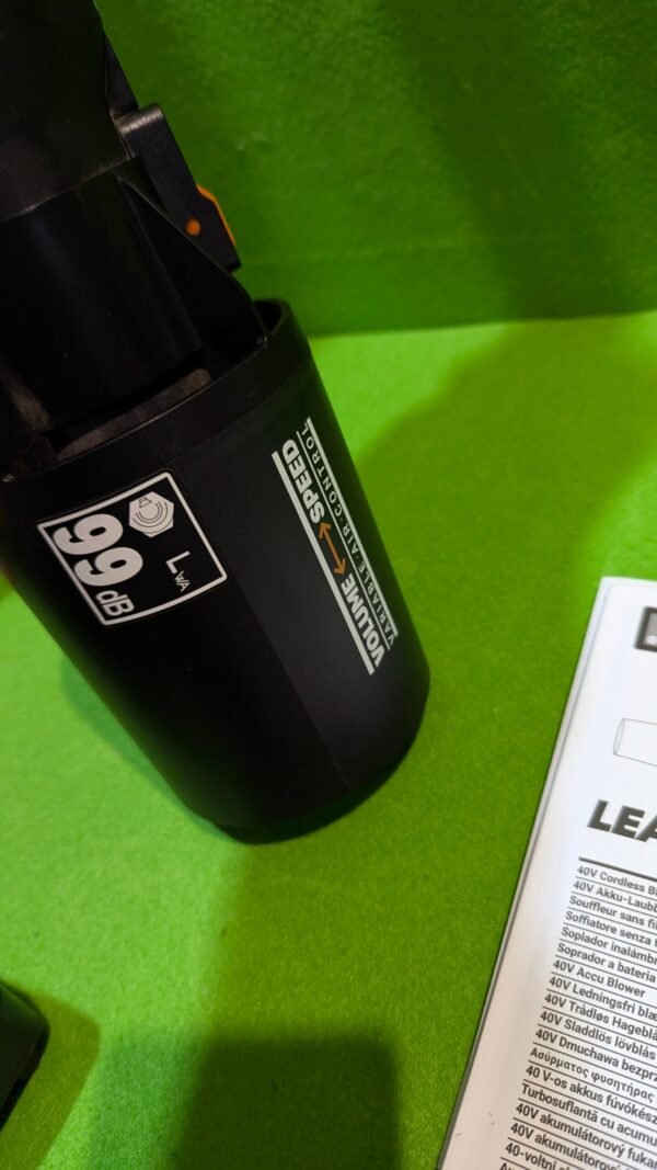 Soplador inalambrico de velocidad variable y manual.