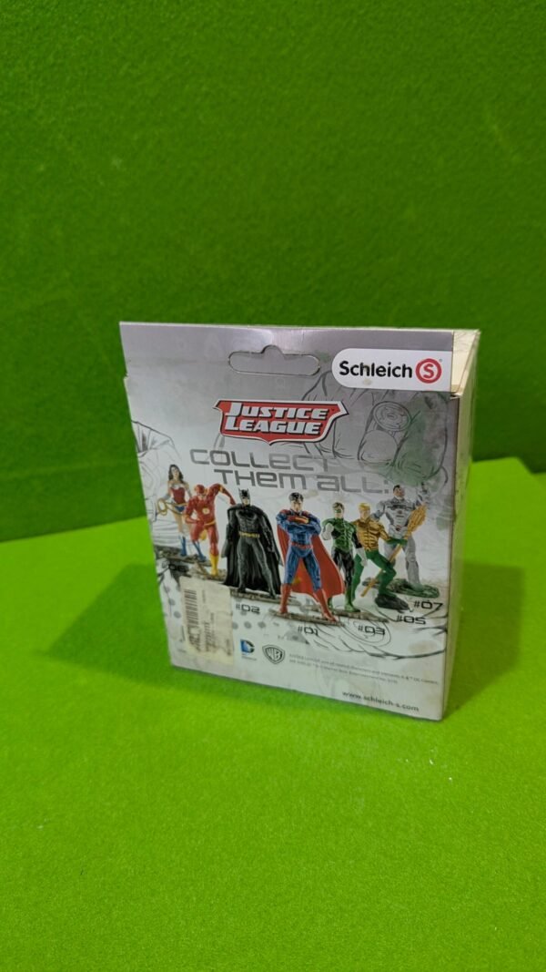 PXL_20251211_112417360-scaled-1.jpg Schleich DC Comics - Figura Cyborg