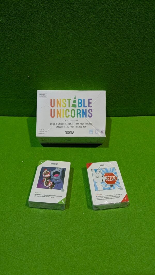 PXL_20251211_185405184.MP_-scaled-1.jpg Asmodee Unicornios inestables - Juego de Cartas version Ingles
