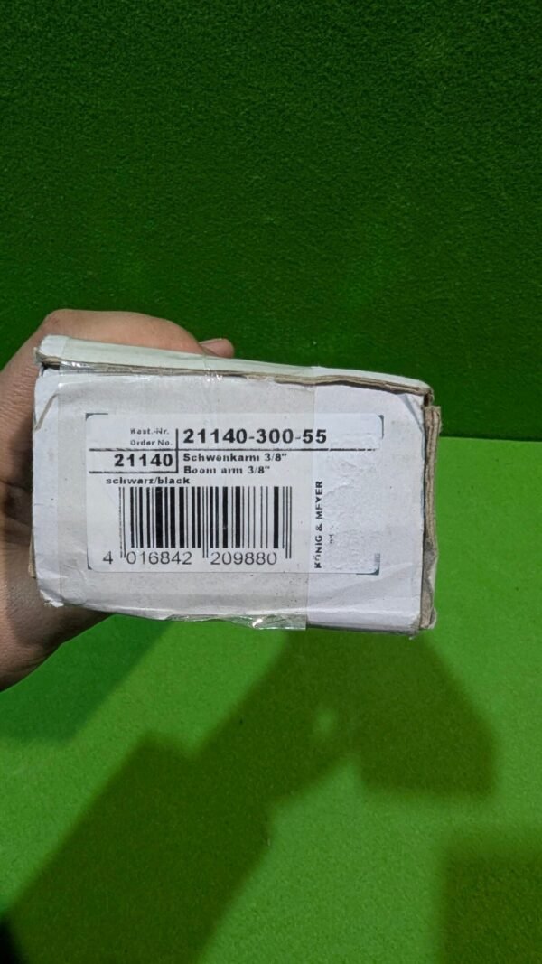 PXL_20260102_181708543-scaled-1.jpg K&M - 21140 - Varilla negro