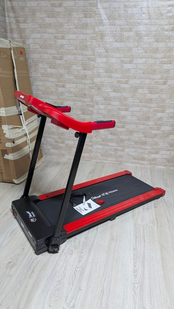 Cinta de Andar y Correr - Motor 1500W 2CV - soporta 150 kg