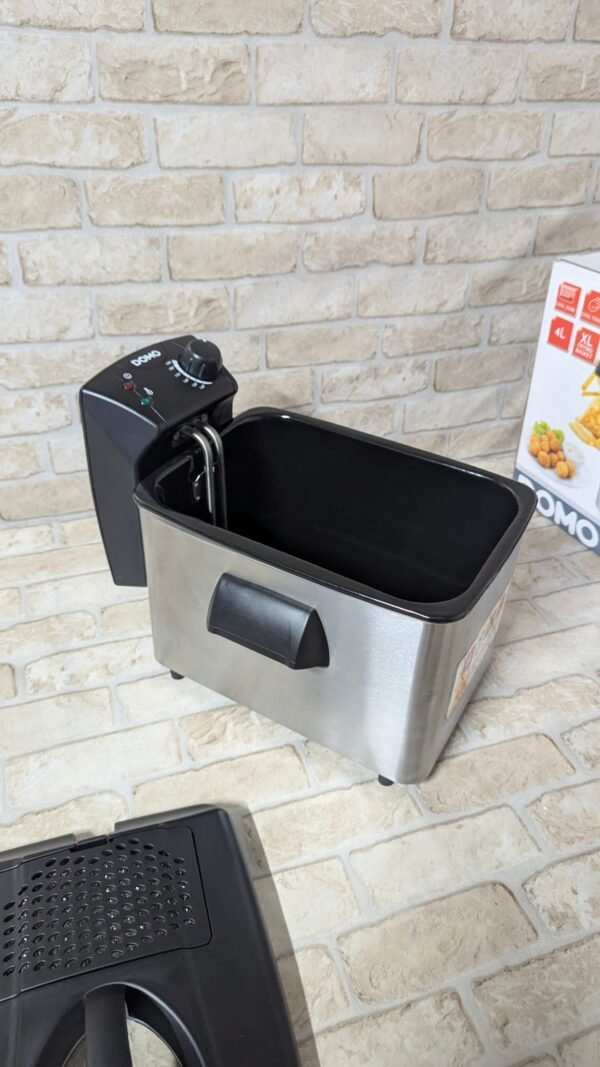 Domo Freidora de acero inoxidable DO465FR, 3000 W, 4 litros