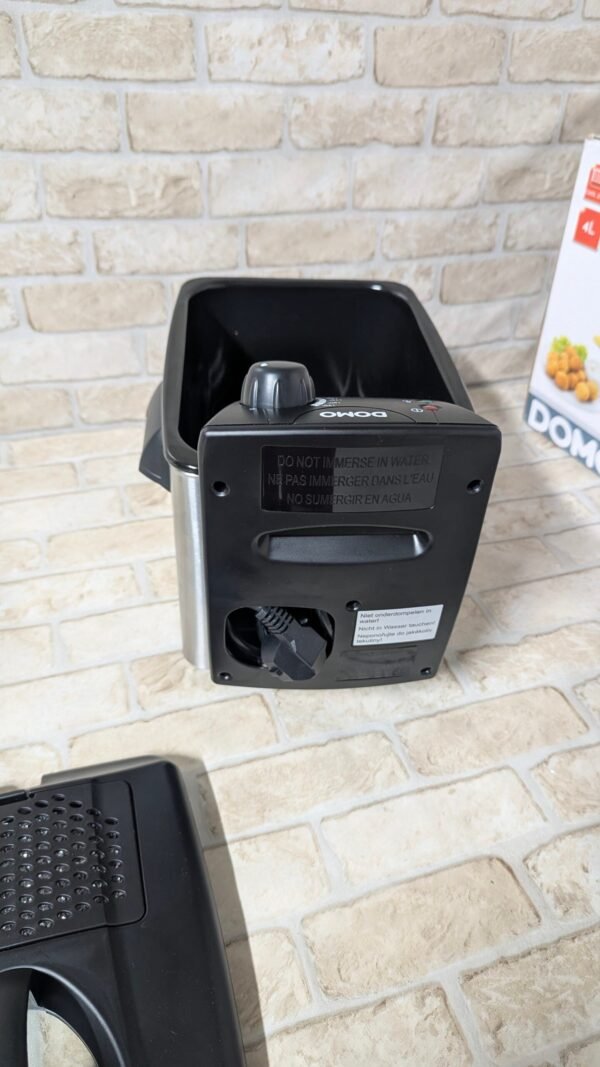 Domo Freidora de acero inoxidable DO465FR, 3000 W, 4 litros