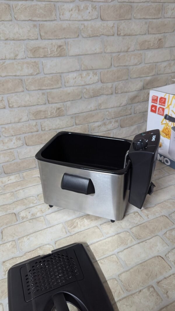 Domo Freidora de acero inoxidable DO465FR, 3000 W, 4 litros