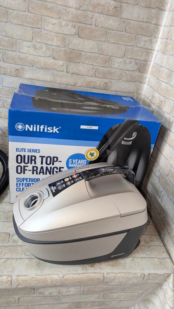 Nilfisk Aspiradora Elite para Suelos y Alfombras