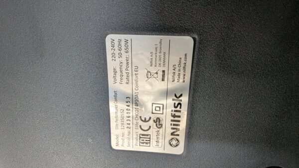 Nilfisk Aspiradora Elite para Suelos y Alfombras