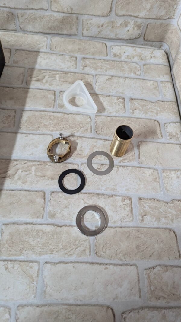 Ibergrif M14004-2 Prague – Grifo de cocina monomando con caño flexible negro y 2 funciones