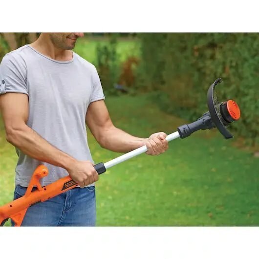 BLACK+DECKER Cortabordes y desbrozadora 18V, ancho de corte 25 cm, batería 2Ah ST182320-QW