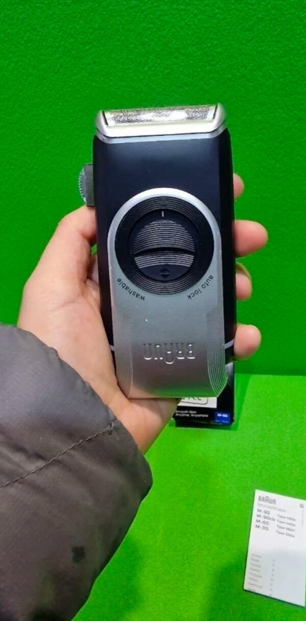 Braun Afeitadora de viaje M-90