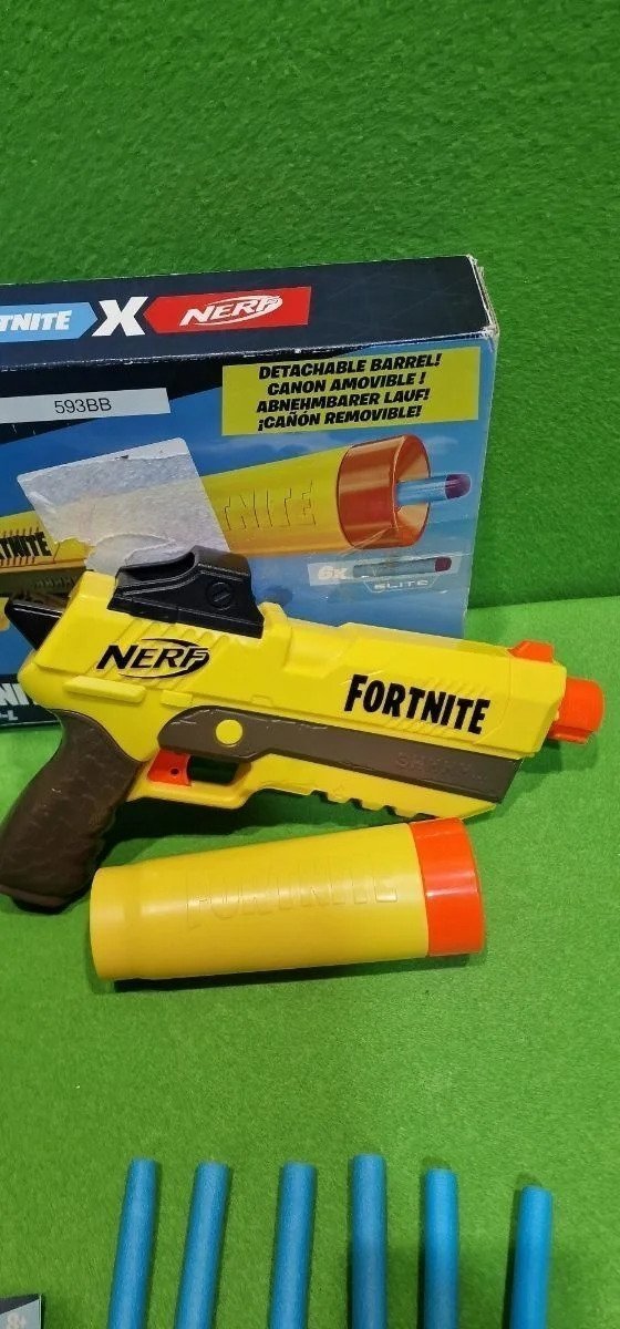 Fortnite - SP L REPARAR