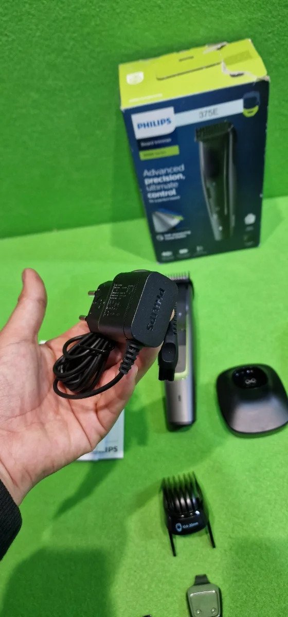 Philips Barbero Serie 5000 - Recortadora de barba