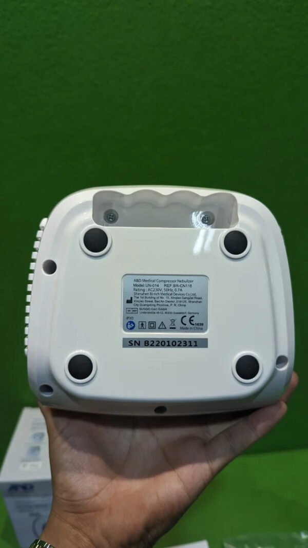 A&D Medical Máquina nebulizadora compacta UN-014 para niños y adultos