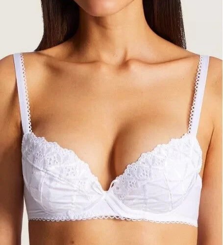 Sujetador de encaje blanco para mujer