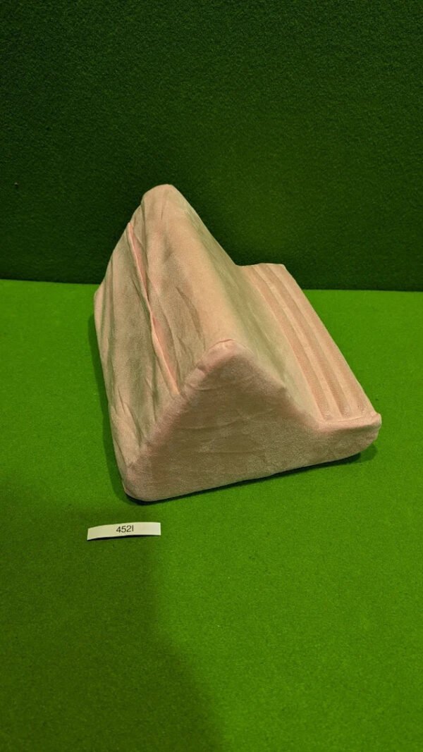 Almohada suave para tableta con bolsillo