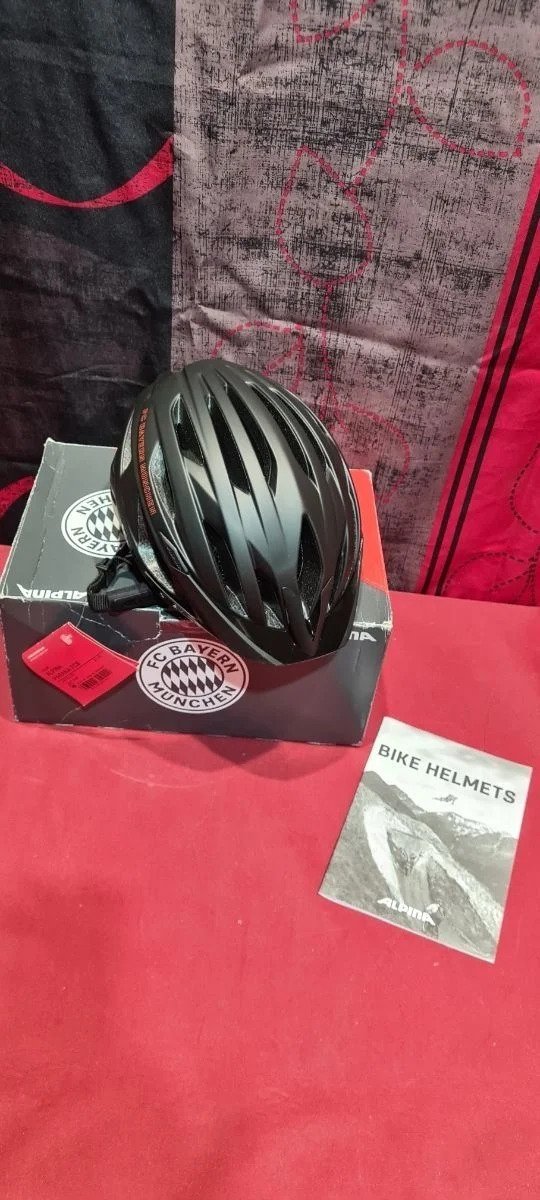 Alpina Casco Parana FCB Talla: 51 - 56