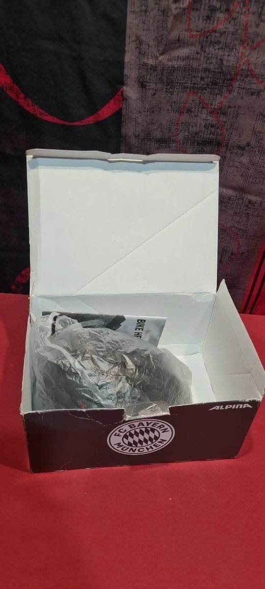 Alpina Casco Parana FCB Talla: 51 - 56