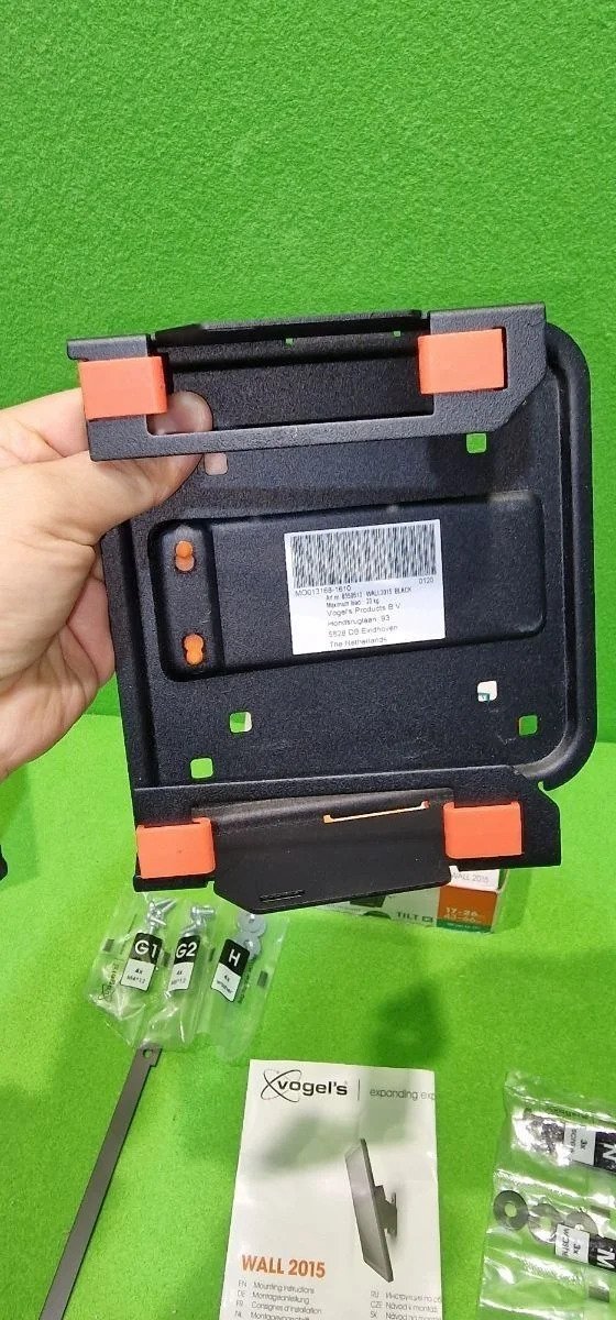 Soporte TV Inclinable Para TV pequeñas de hasta 26 pulgadas