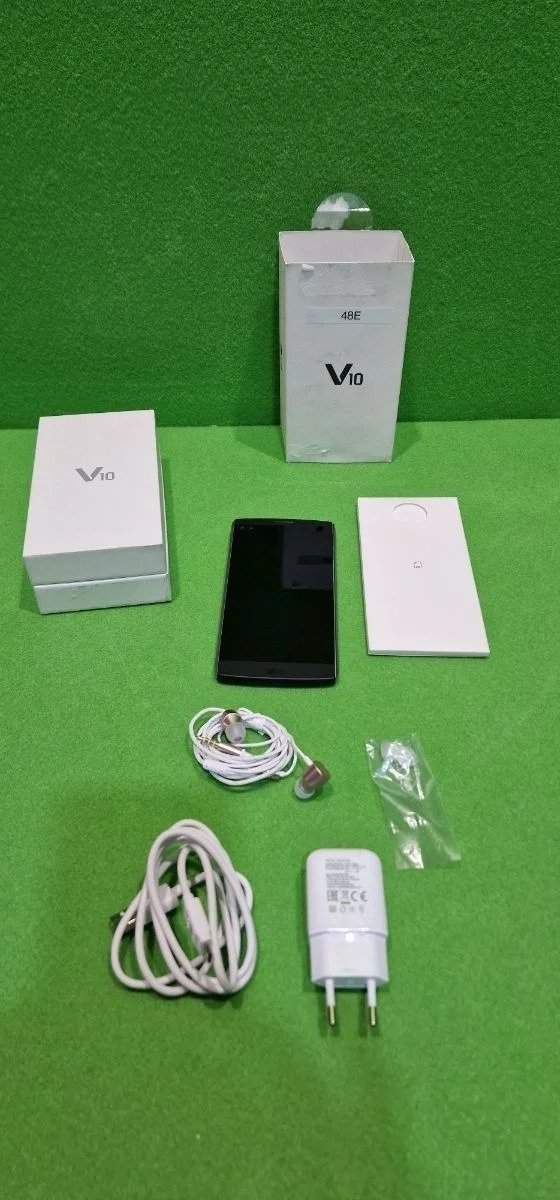 LG V10 32GB 4GB RAM