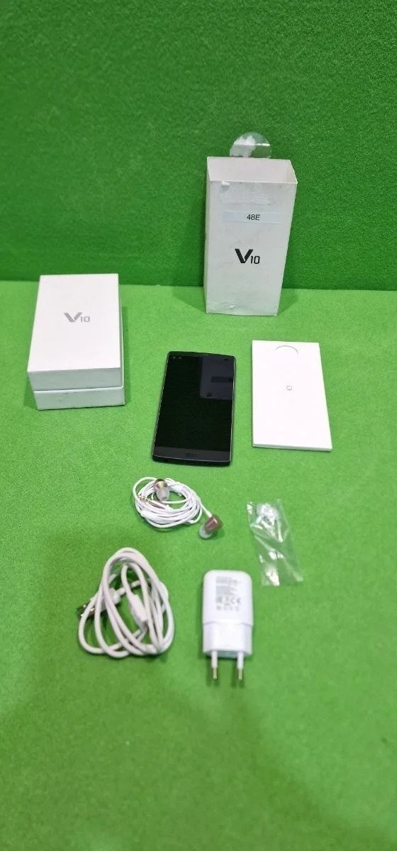 LG V10 32GB 4GB RAM