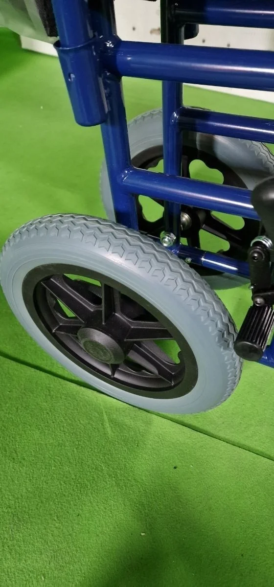 Mobiclinic, Modelo Maestranza, Silla de ruedas ortopédica