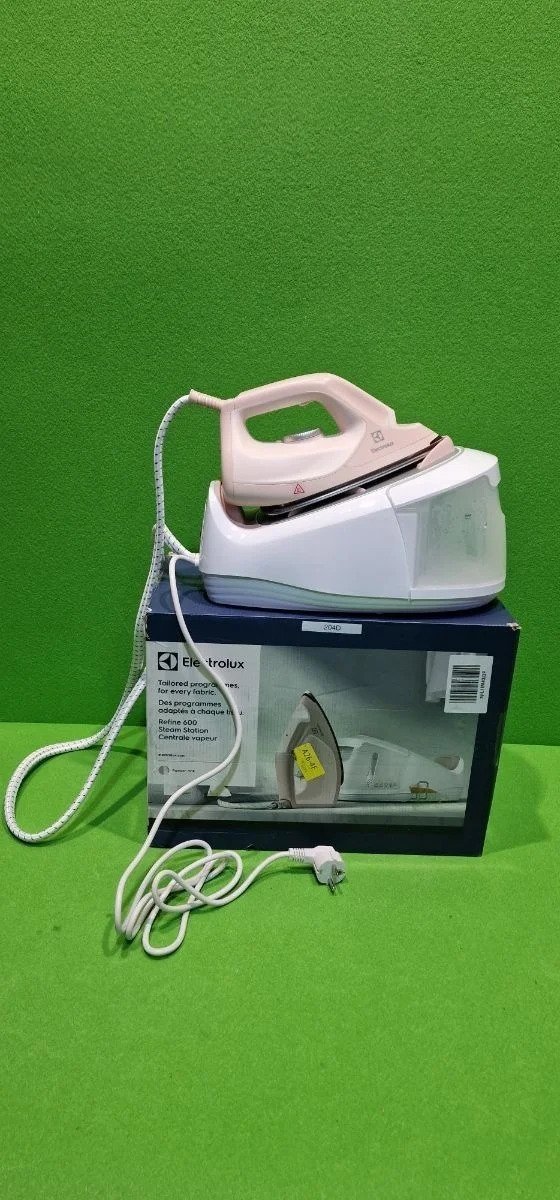 i4902726172.webp Electrolux plancha E6ST1-4PP Calentador Potencia de 2400 W