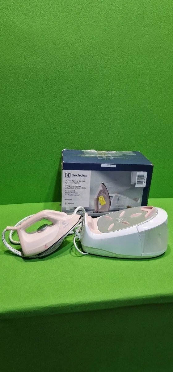 i4902726262.webp Electrolux plancha E6ST1-4PP Calentador Potencia de 2400 W